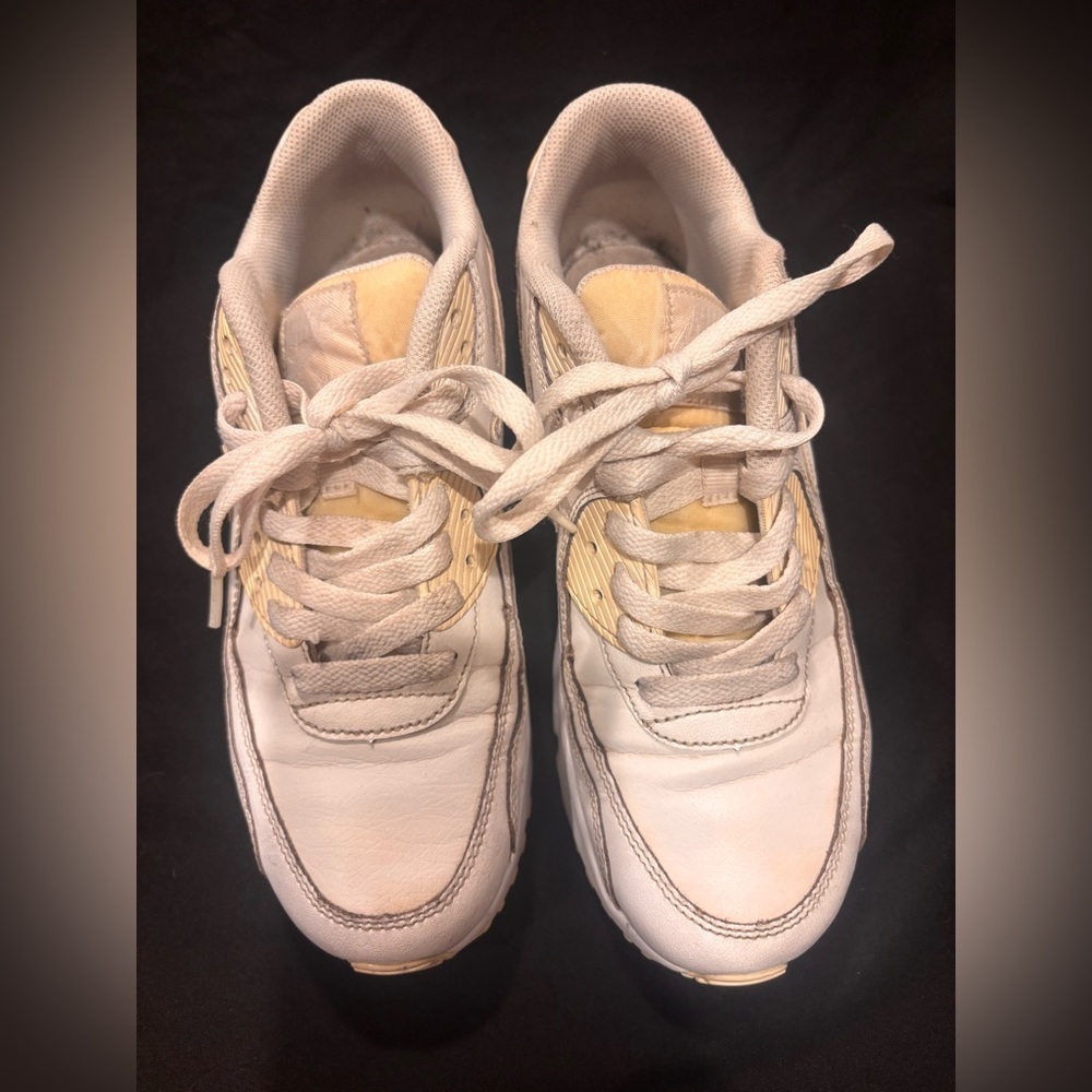 Nike Air Max 90 White - Picture 3 of 5